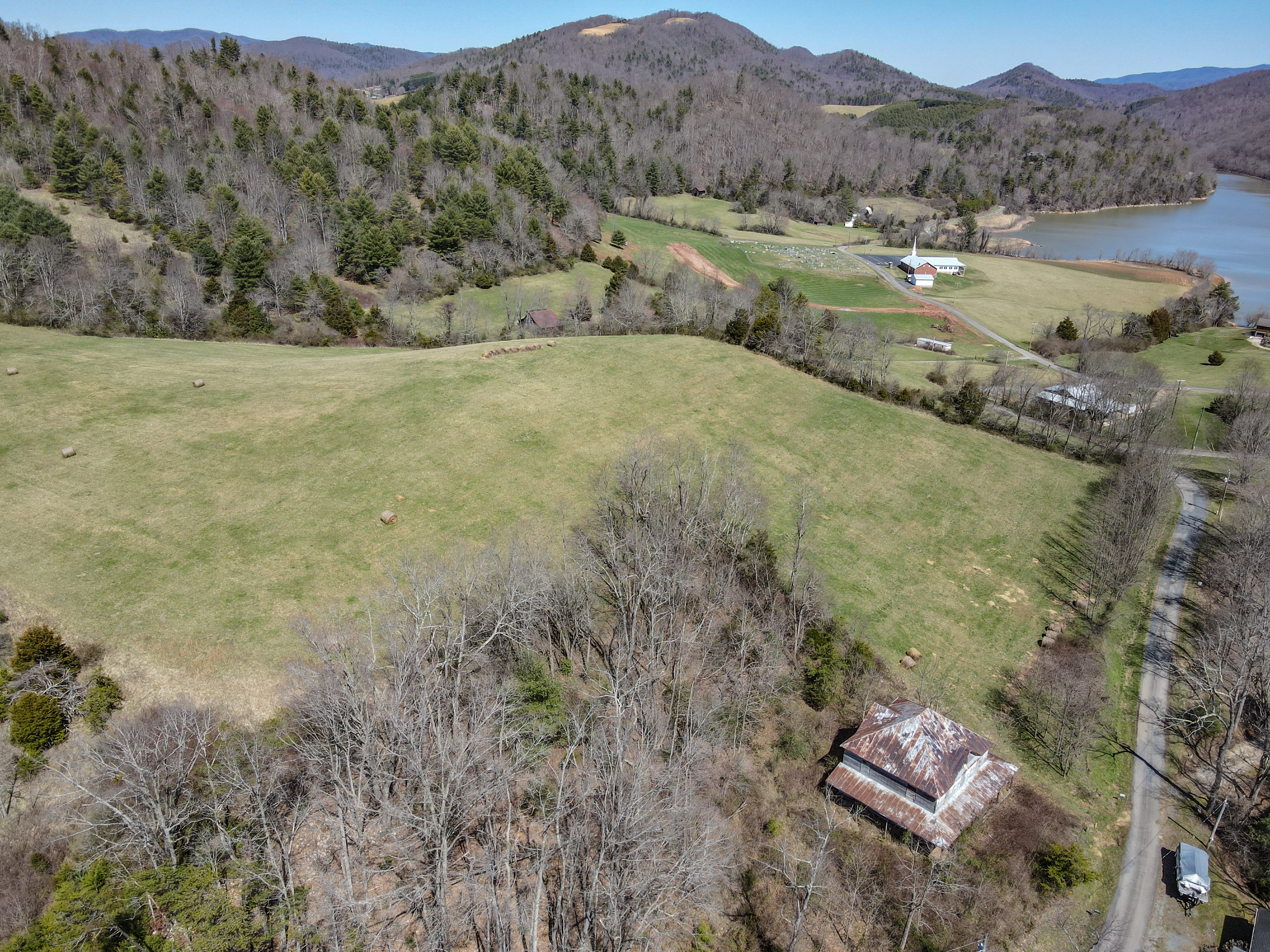 Lake Watauga House Land for Sale Butler Tennessee TN 