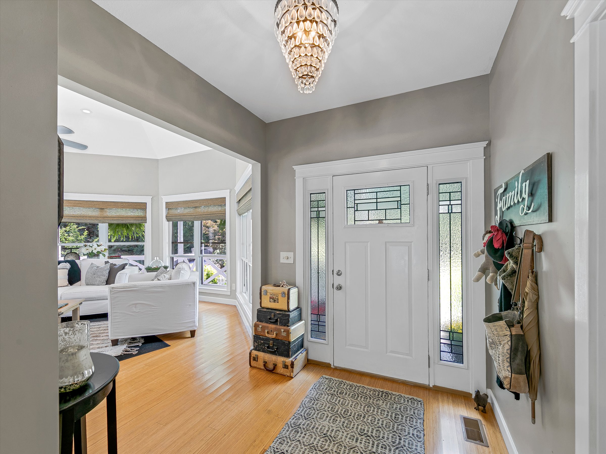 Hendersonville Custom One-Level Luxury Beautiful Home