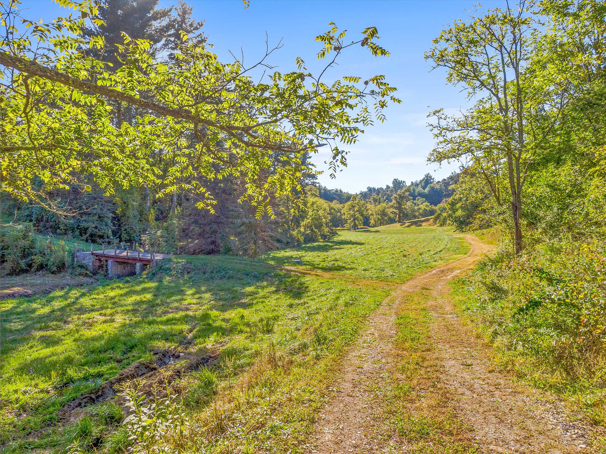 Weaverville Luxury Home Farm Land Acreage for Sale North Carolina