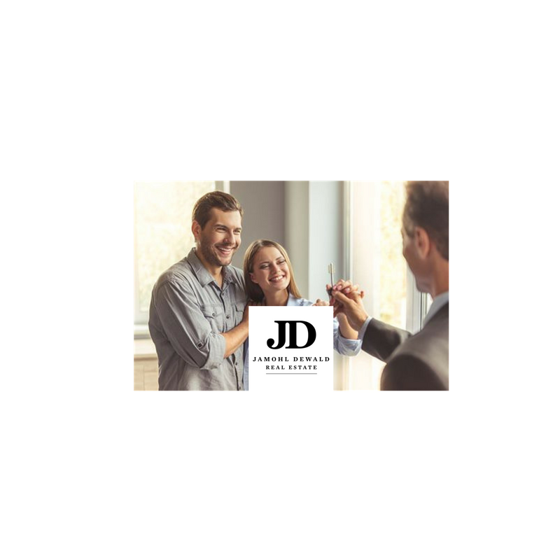 first time homebuyers get keys