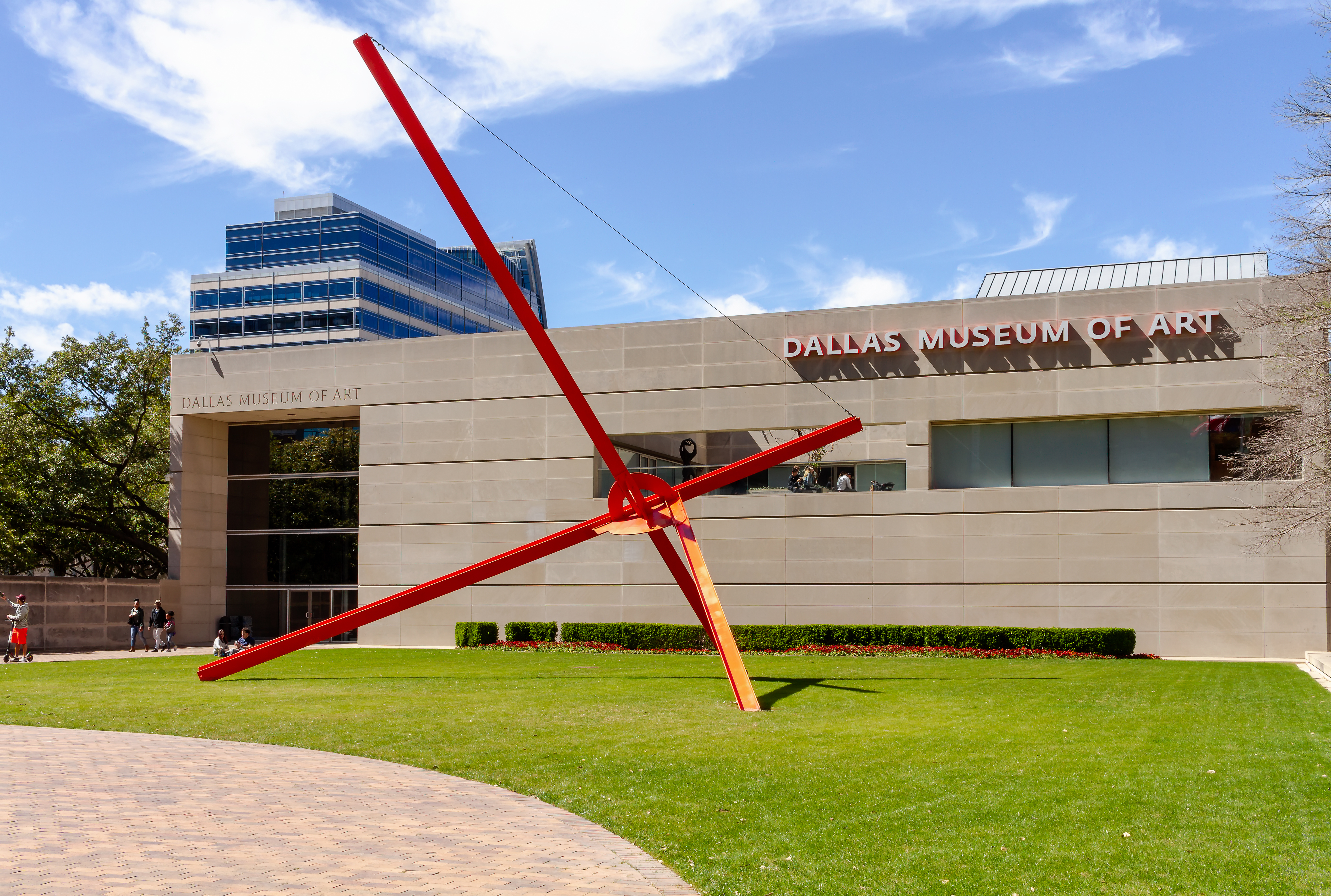 In and around the Dallas Arts District: March Sights and Sounds