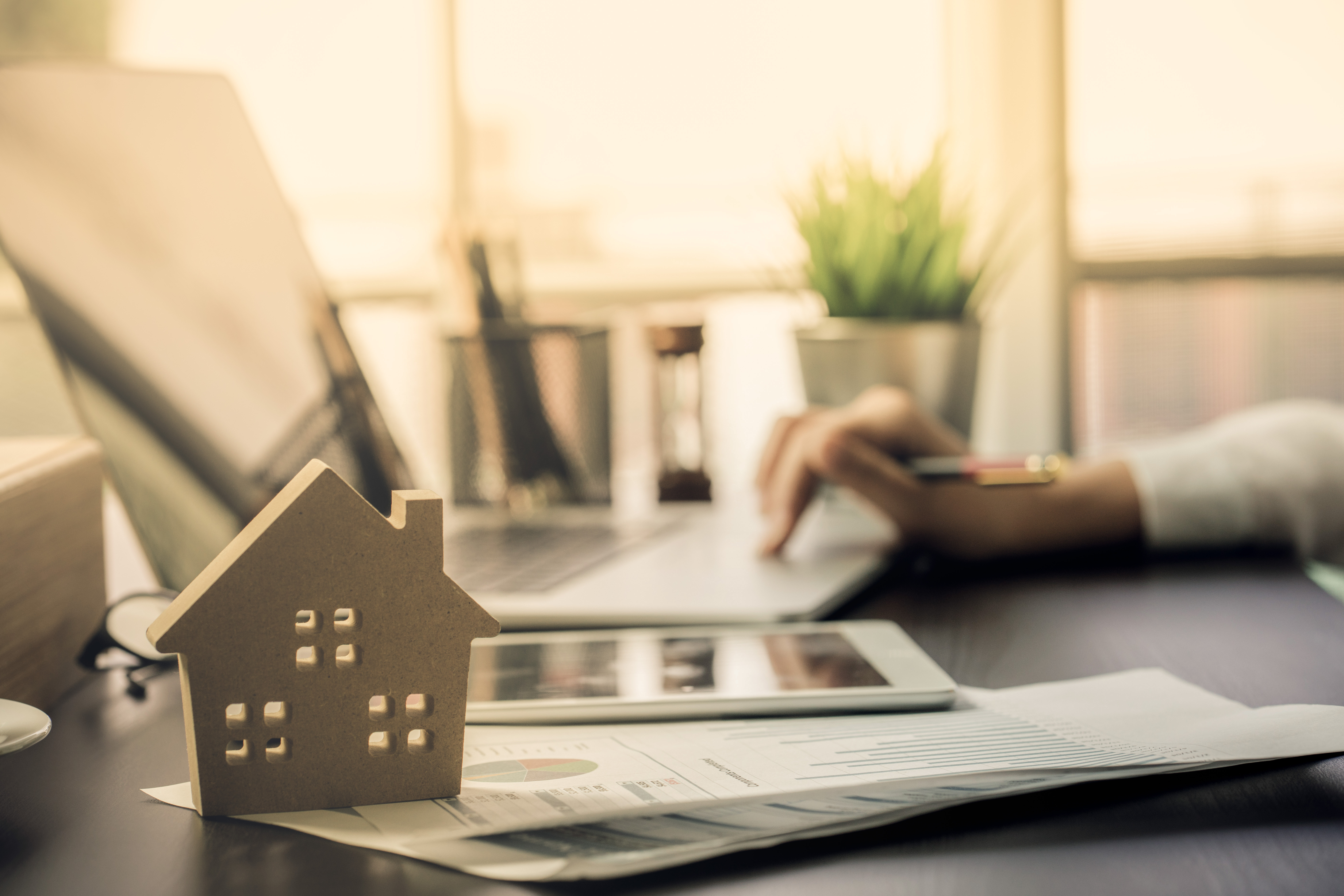 Despite Setbacks, DFW Median Home Price Soars