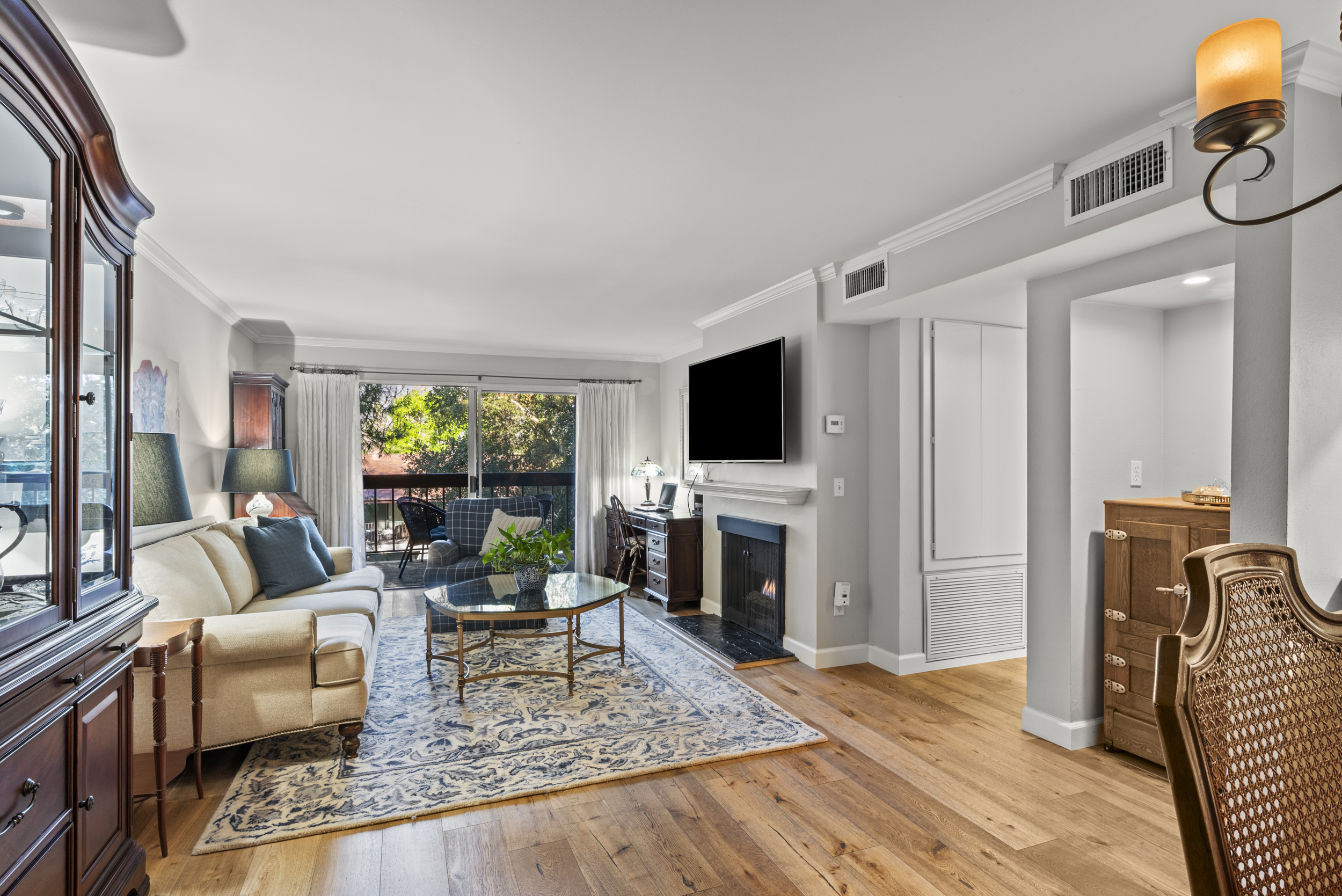 3481 Stancrest Dr #118 - Living Room 3481 Stancrest Dr #118 - Living Room