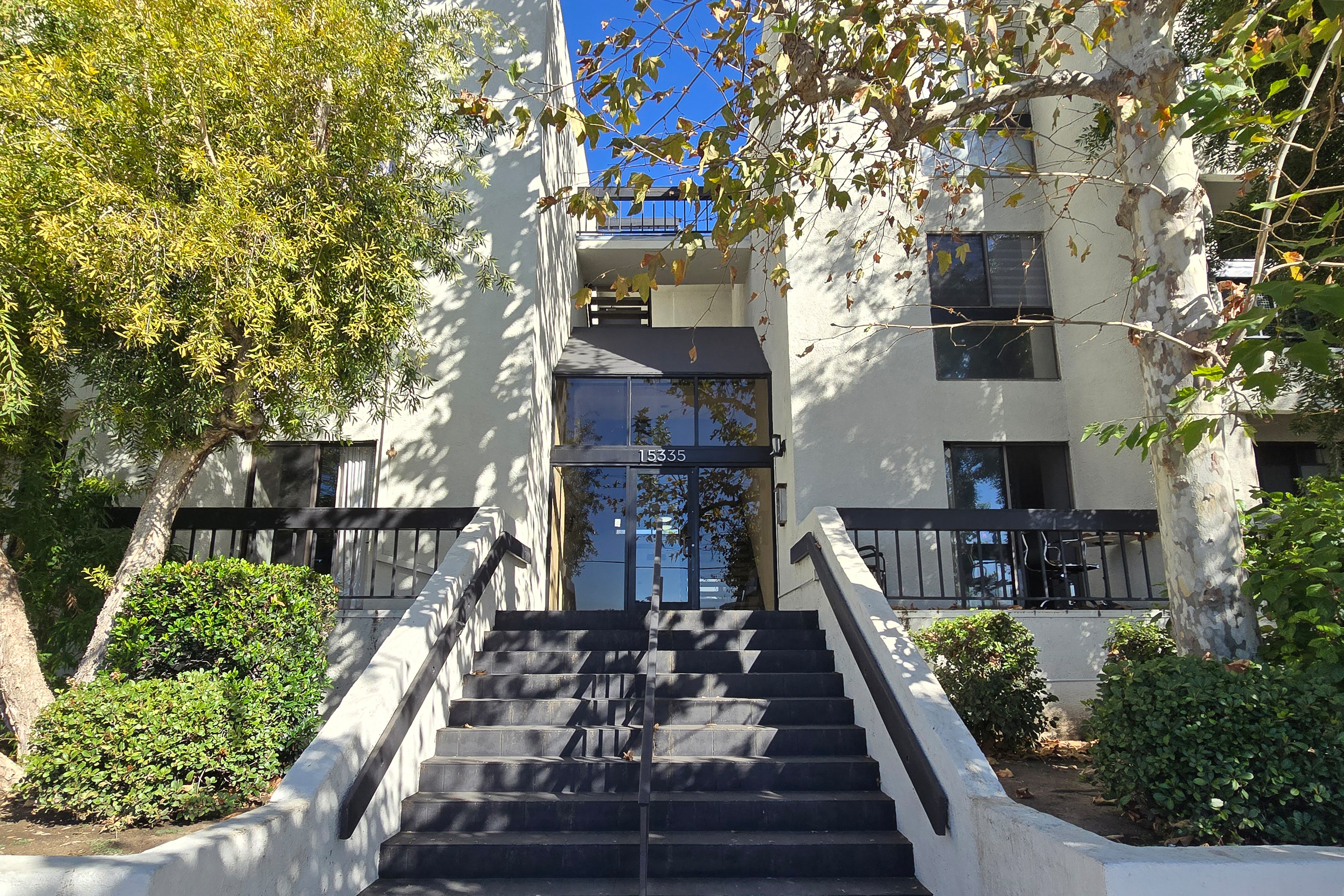 15335 Magnolia Blvd #214 - For Sale