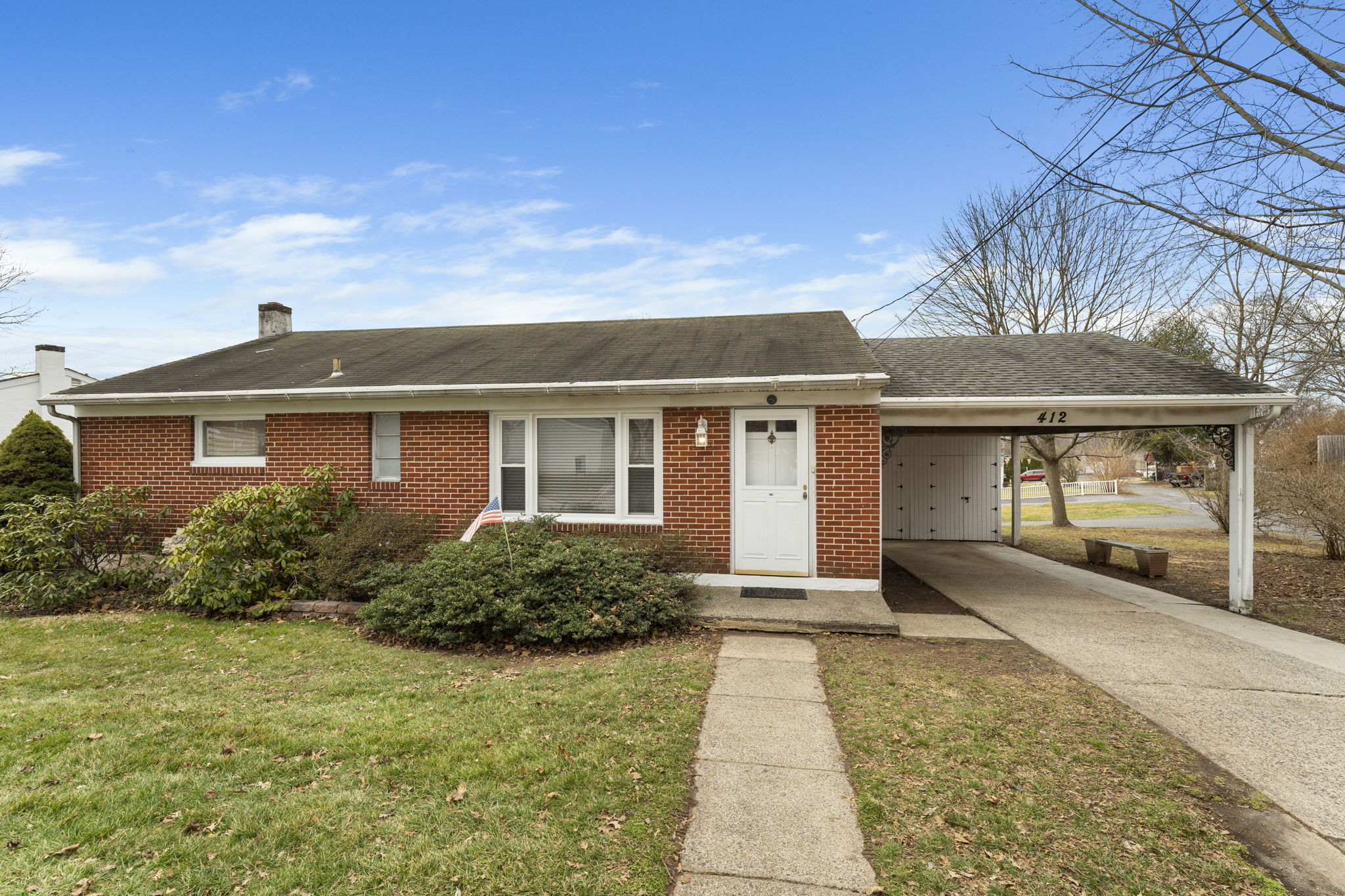 New Featured Listing - 412 Wilson St