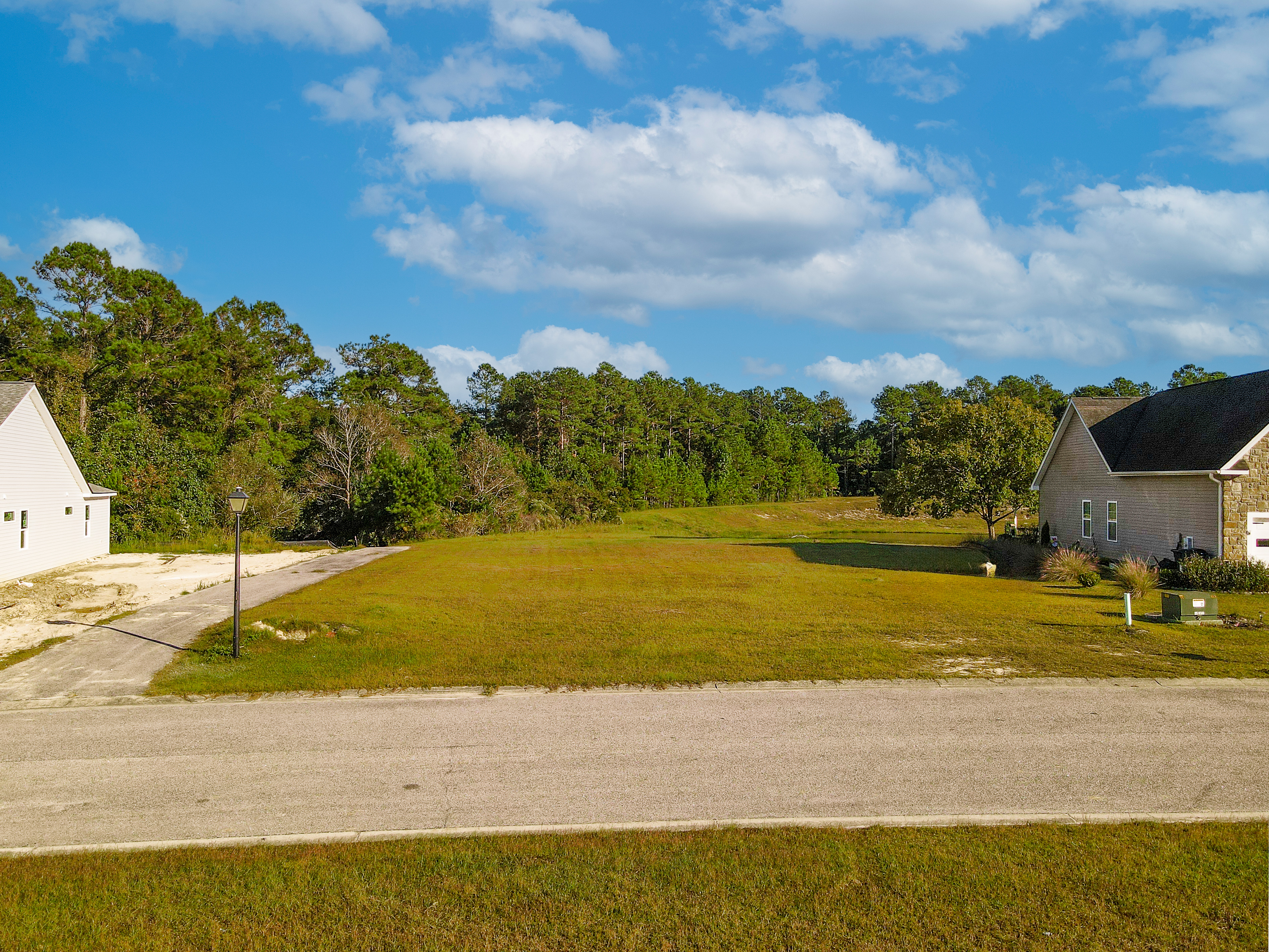 679 Edgeside Dr. SE, Bolivia NC, 28422