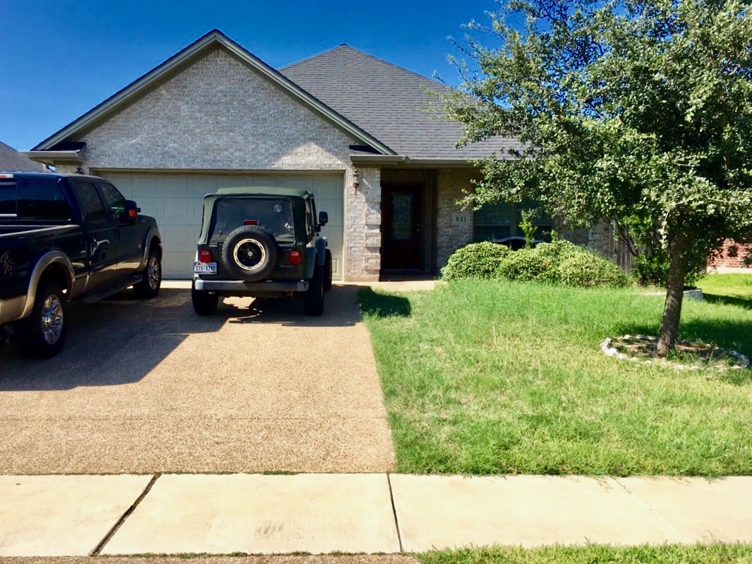 931 Dove Landing
