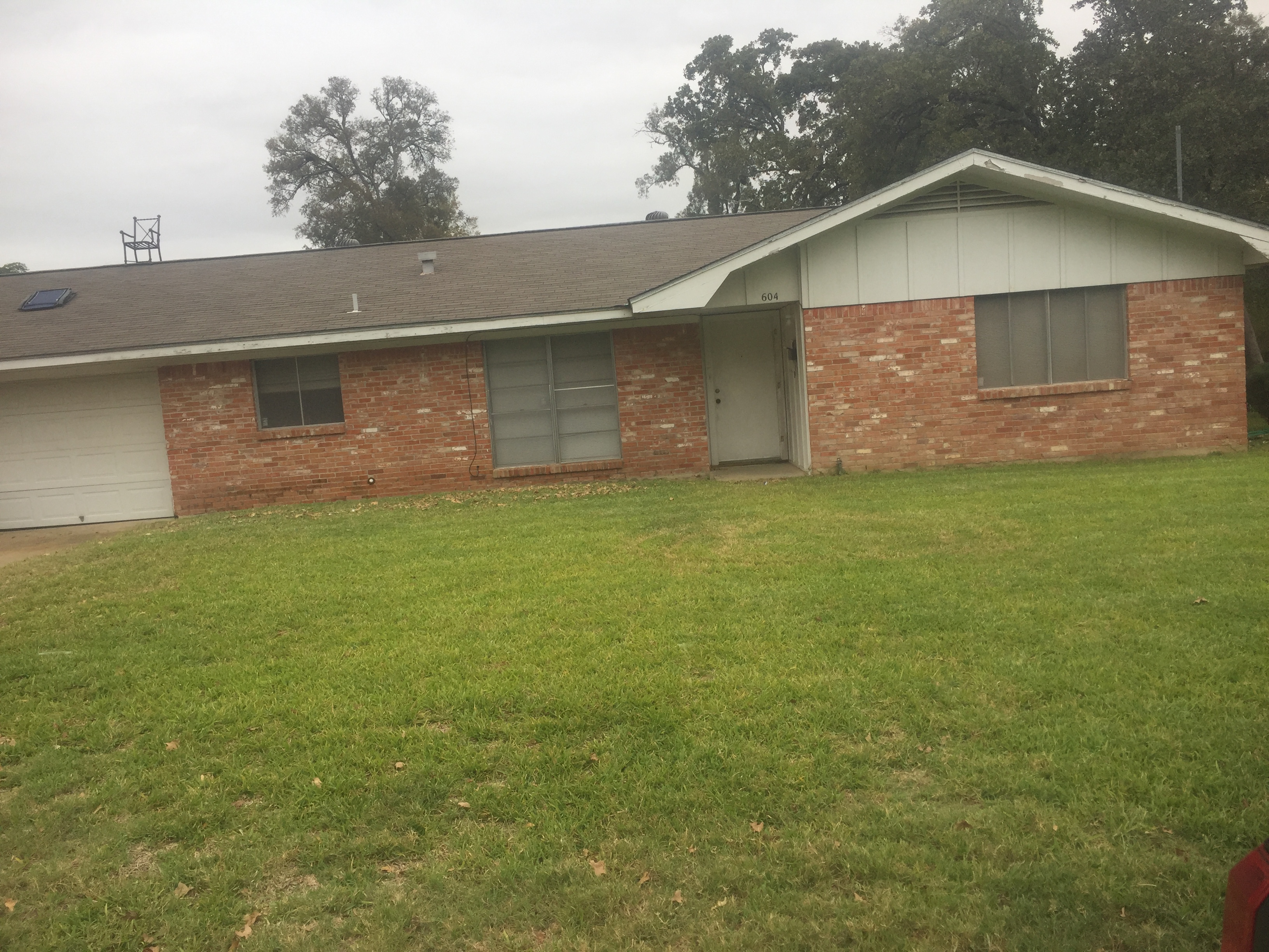 604 Woodson