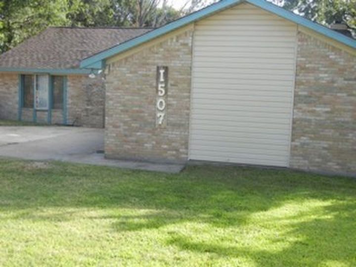 1507 Medina