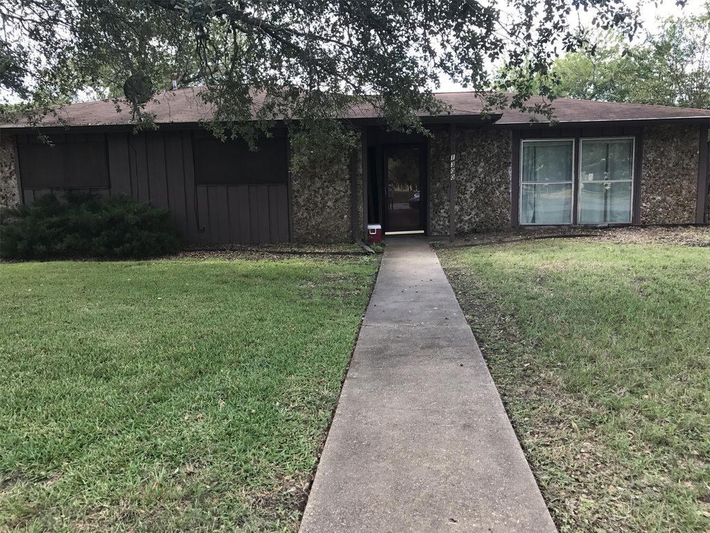 1300 Caudill