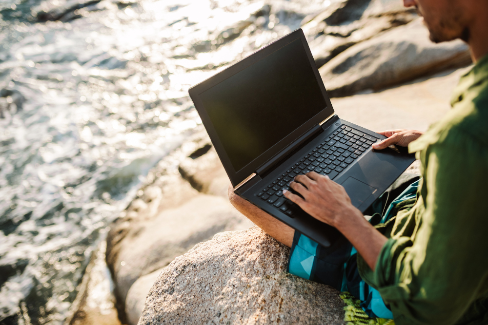 Coastal Haven for Remote Work