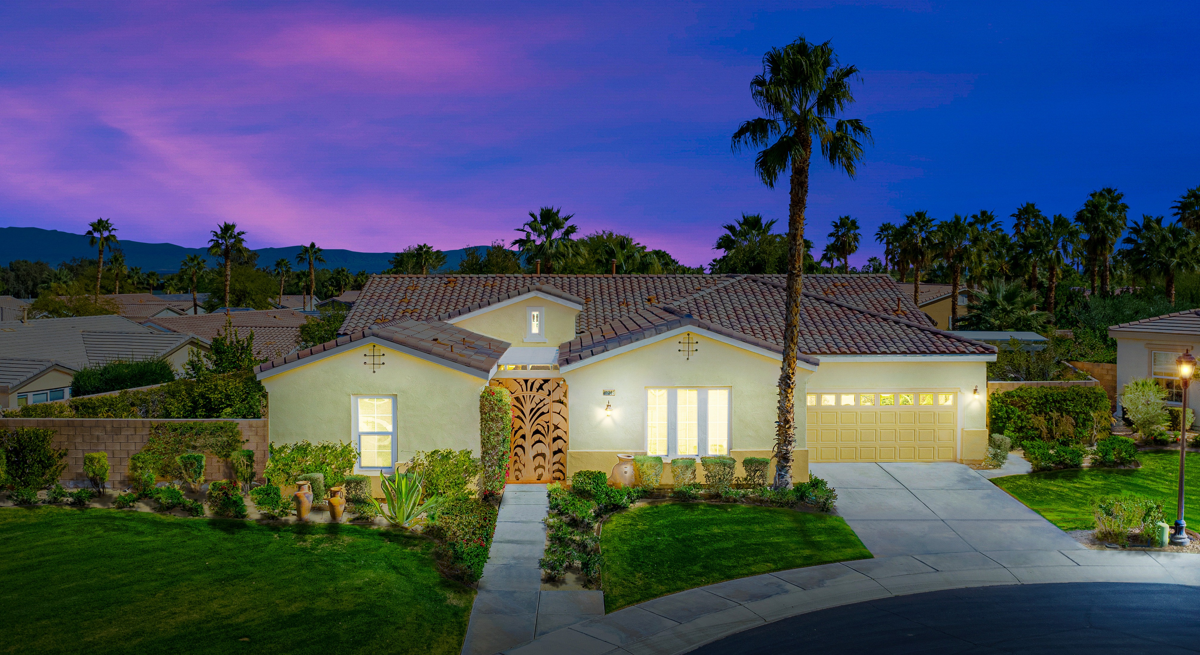 Trilogy La Quinta, 81207 Santa Rosa Ct., CA…Custom Hollywood Style Beauty