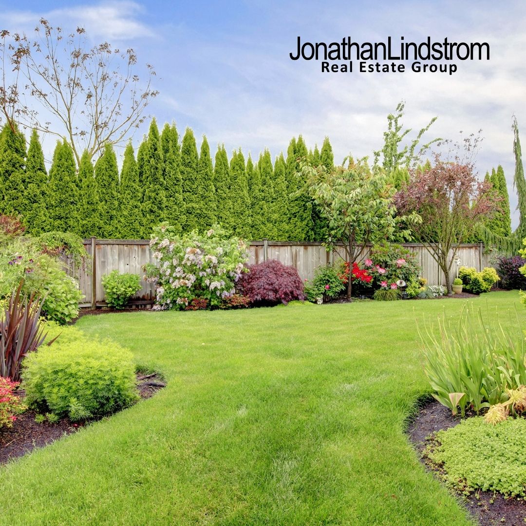 10 Tips for Getting Your Backyard Ready for Summer