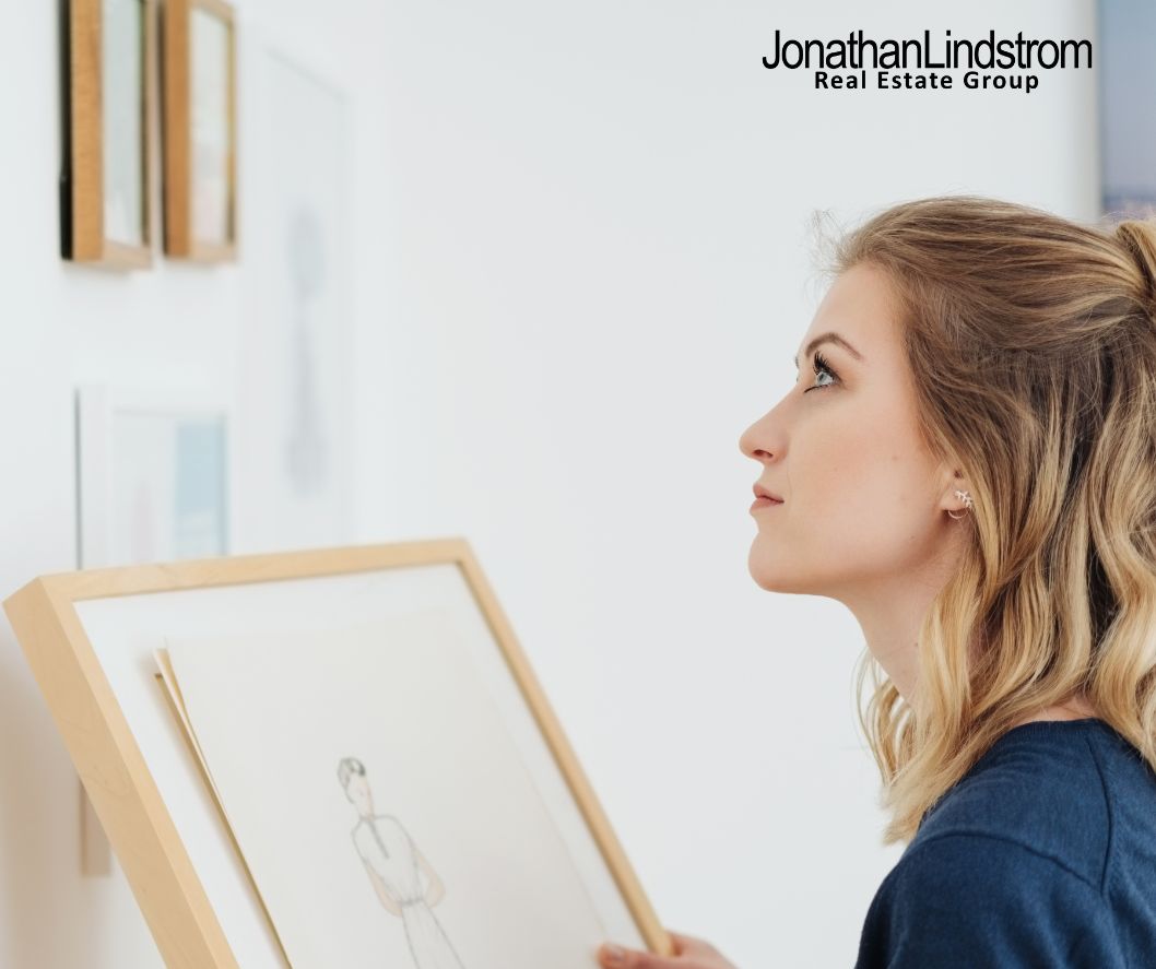 How to Curate a Great Gallery Wall