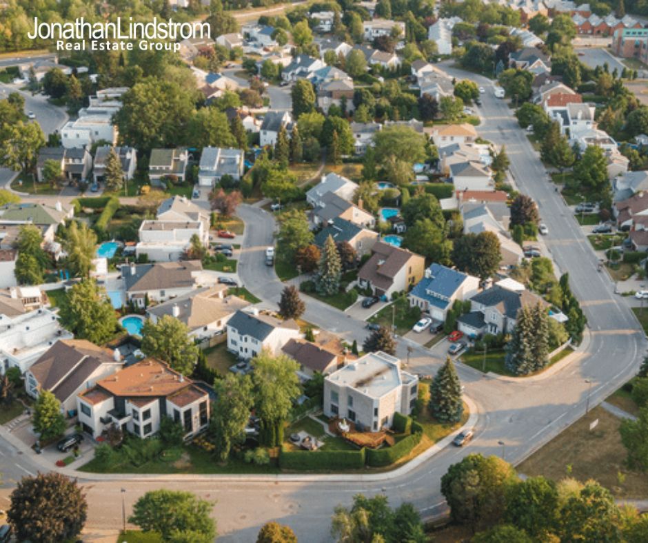 What Happens to the Housing Market When the Economy Slows Down?