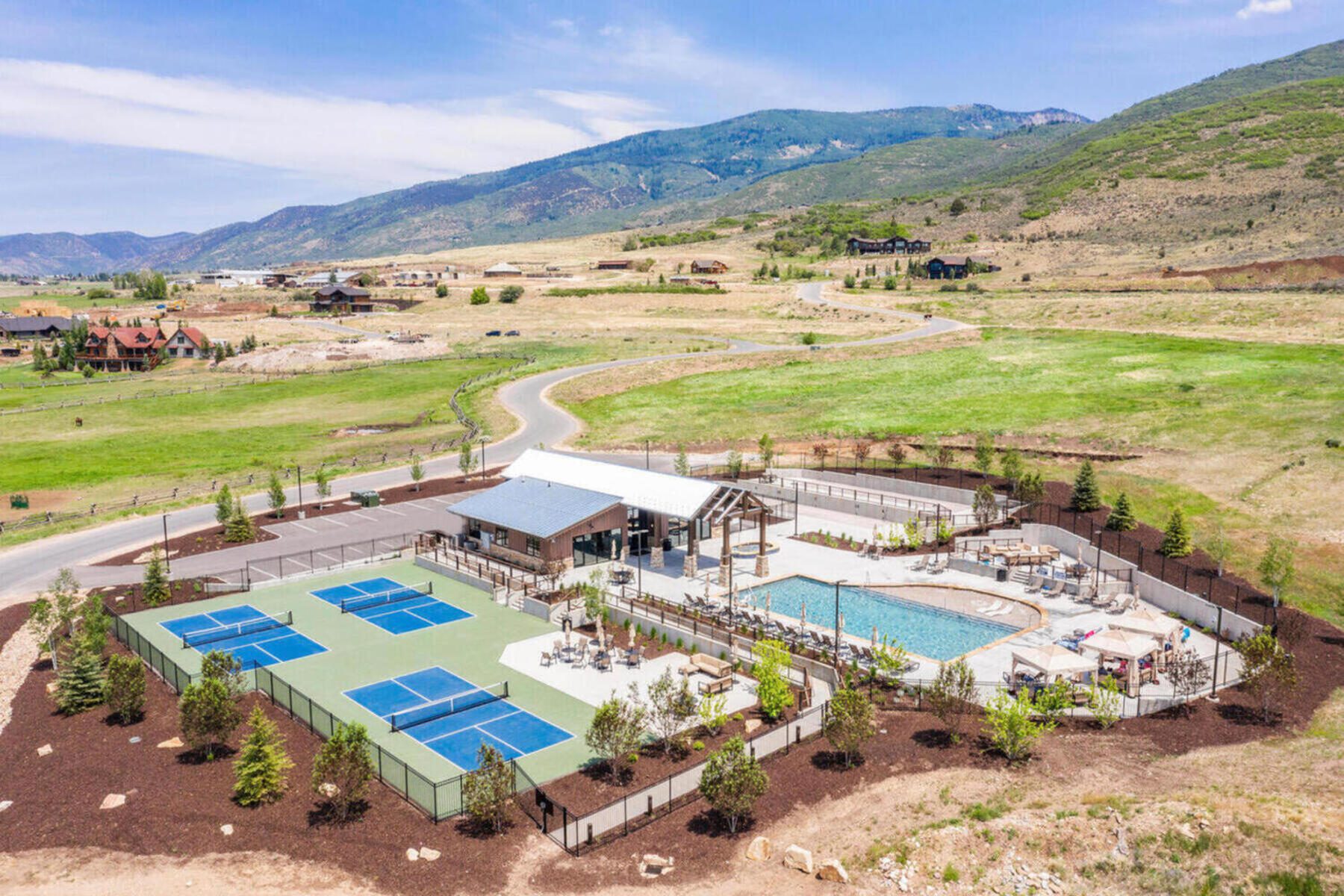 TownLift, HIGH STAR RANCH REDEFINES LUXURY LIVING