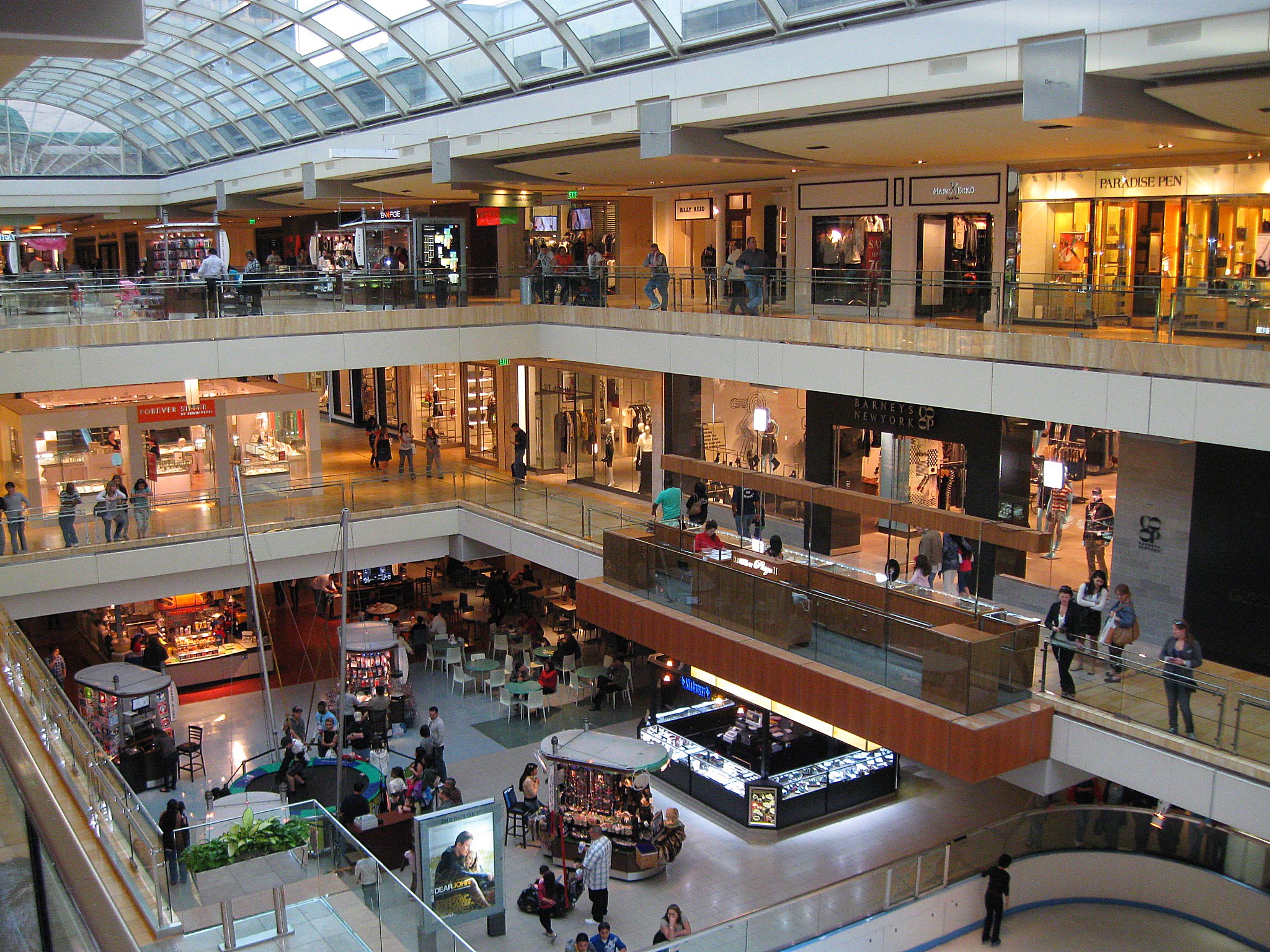 Hang out in The Galleria Mall