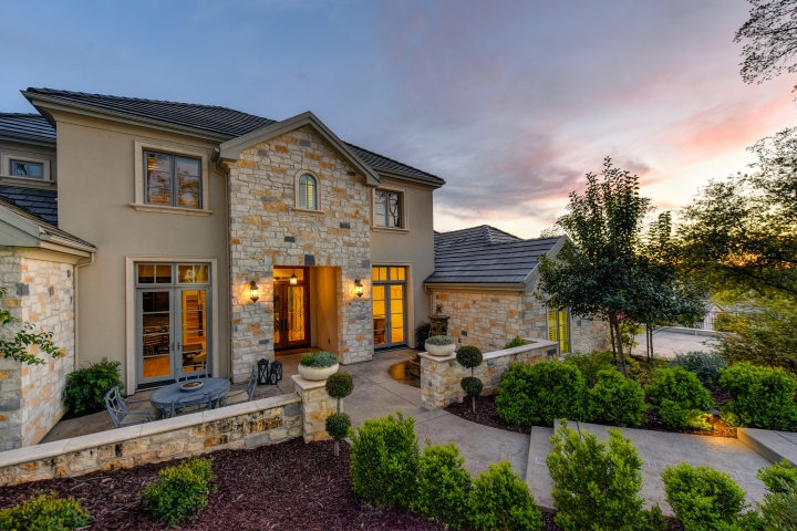 What do I need to do to prepare my home for sale in Dallas, Texas