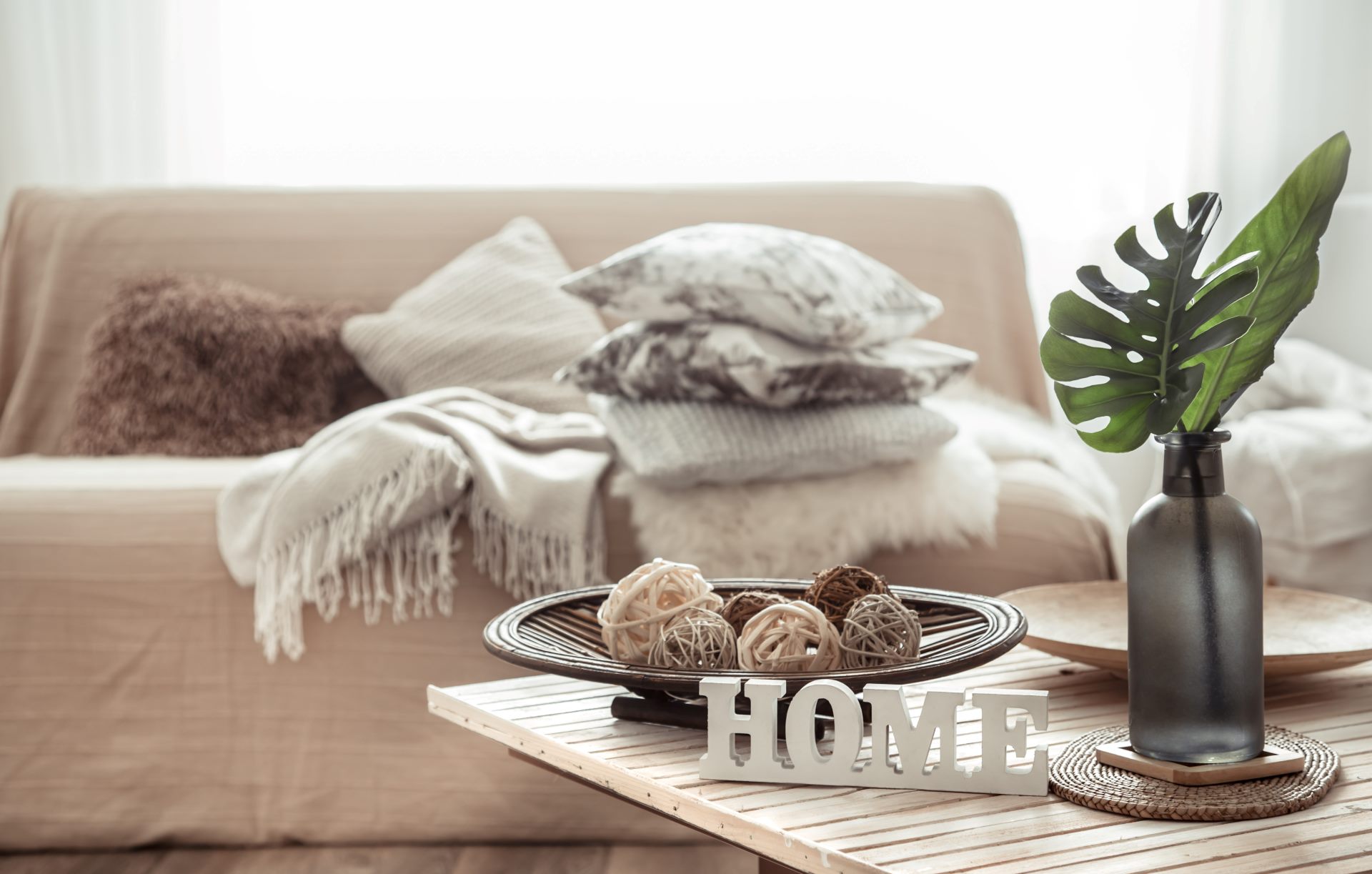 Cozy Winter Home Staging Tips