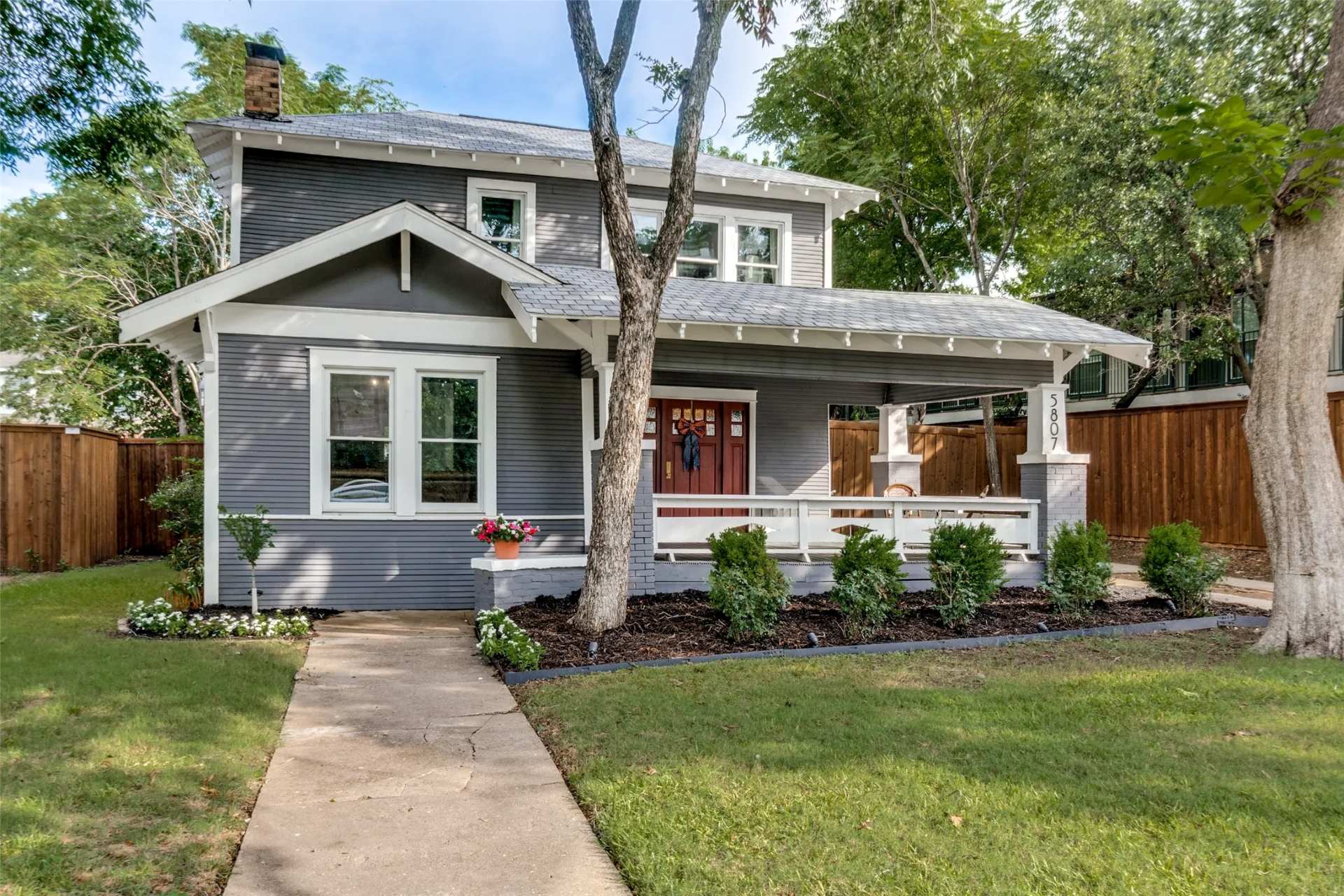 Renovated Historic Craftsman in Dallas