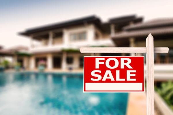 Is Now a Bad Time to Sell? A 2026 Reality Check from a Dallas Luxury Real Estate Agent