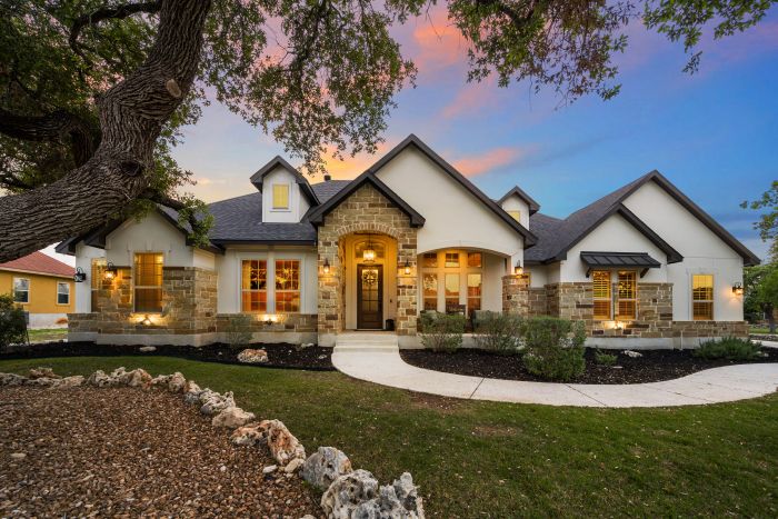 Lakewood Dallas Home Buyers: An East Dallas Neighborhood Guide