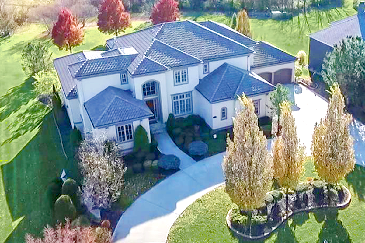 KC AREA LUXURY NEIGHBORHOODS | OUTER SUBURBS