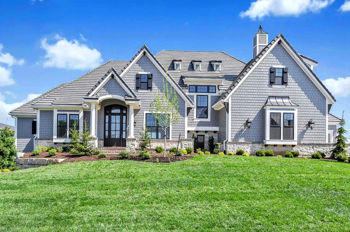 KC AREA LUXURY HOMES: OVERLAND PARK & STILWELL