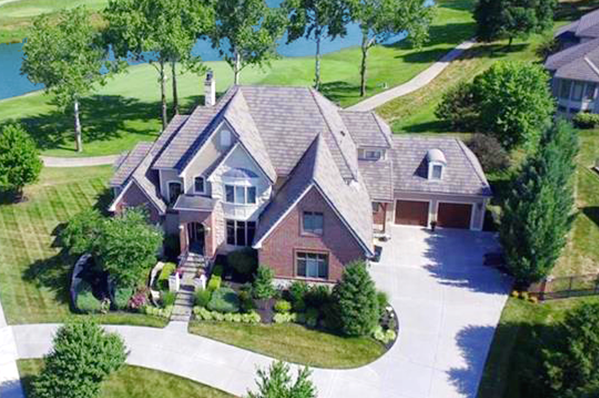 KC AREA LUXURY HOMES | PARKVILLE, MO