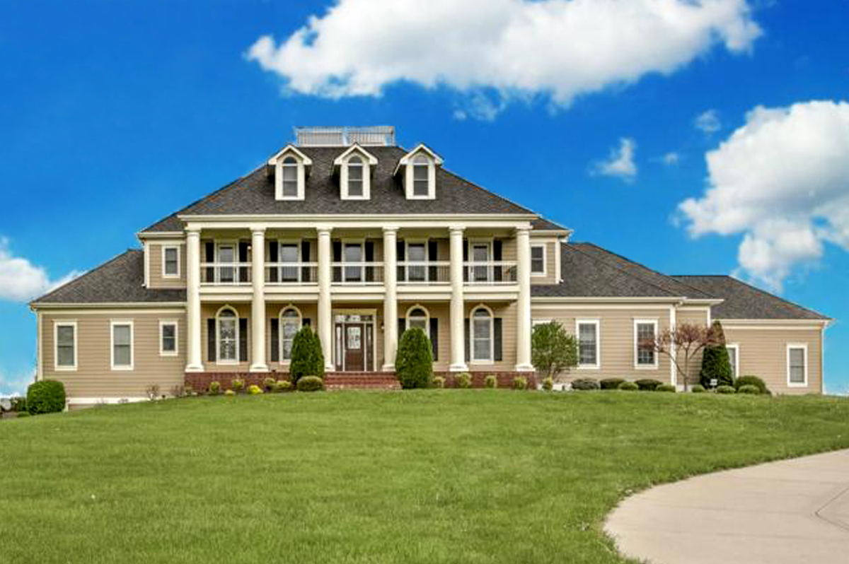 KC AREA LUXURY HOMES: OVERLAND PARK & STILWELL