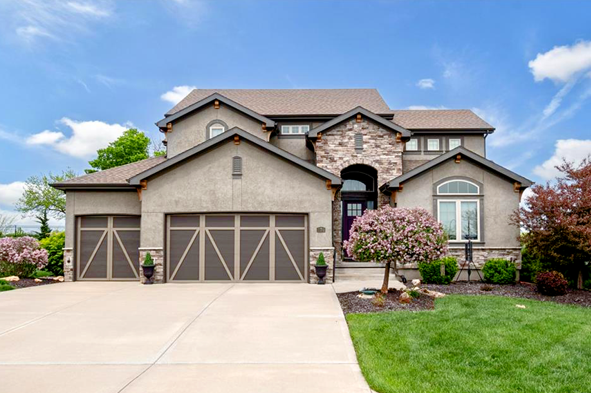 KC AREA LUXURY HOMES | LEE’S SUMMIT, MO