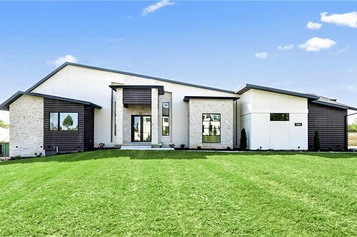 KC AREA LUXURY HOMES | PARKVILLE, MO