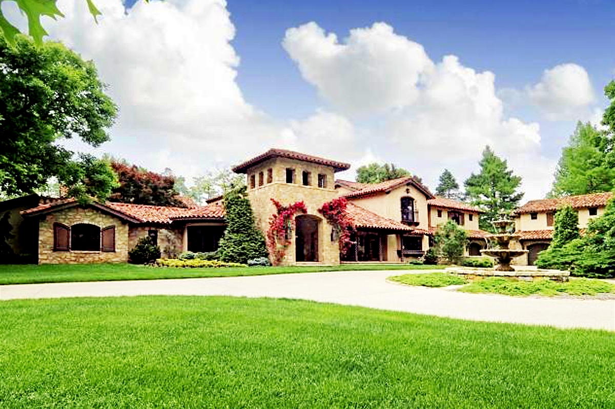 KC AREA LUXURY HOMES | OLD LEAWOOD, KS