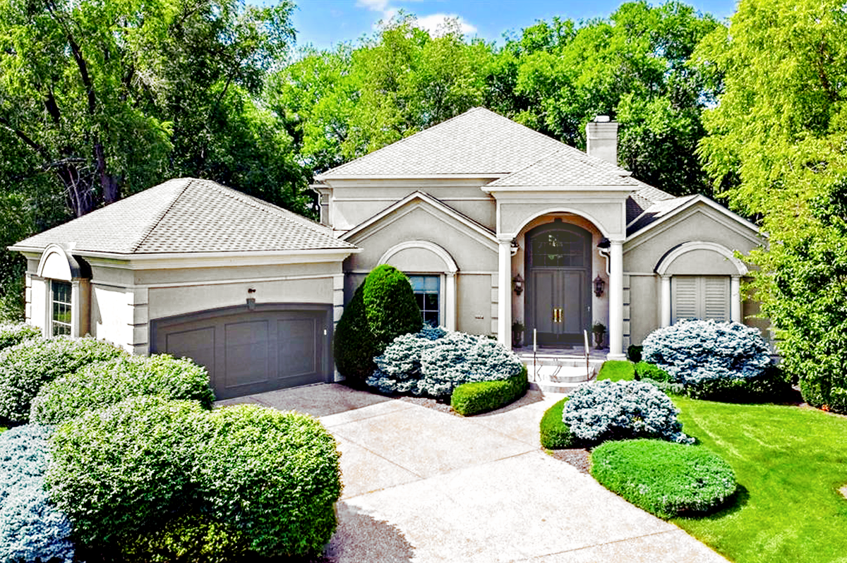 KC AREA LUXURY HOMES | LEAWOOD