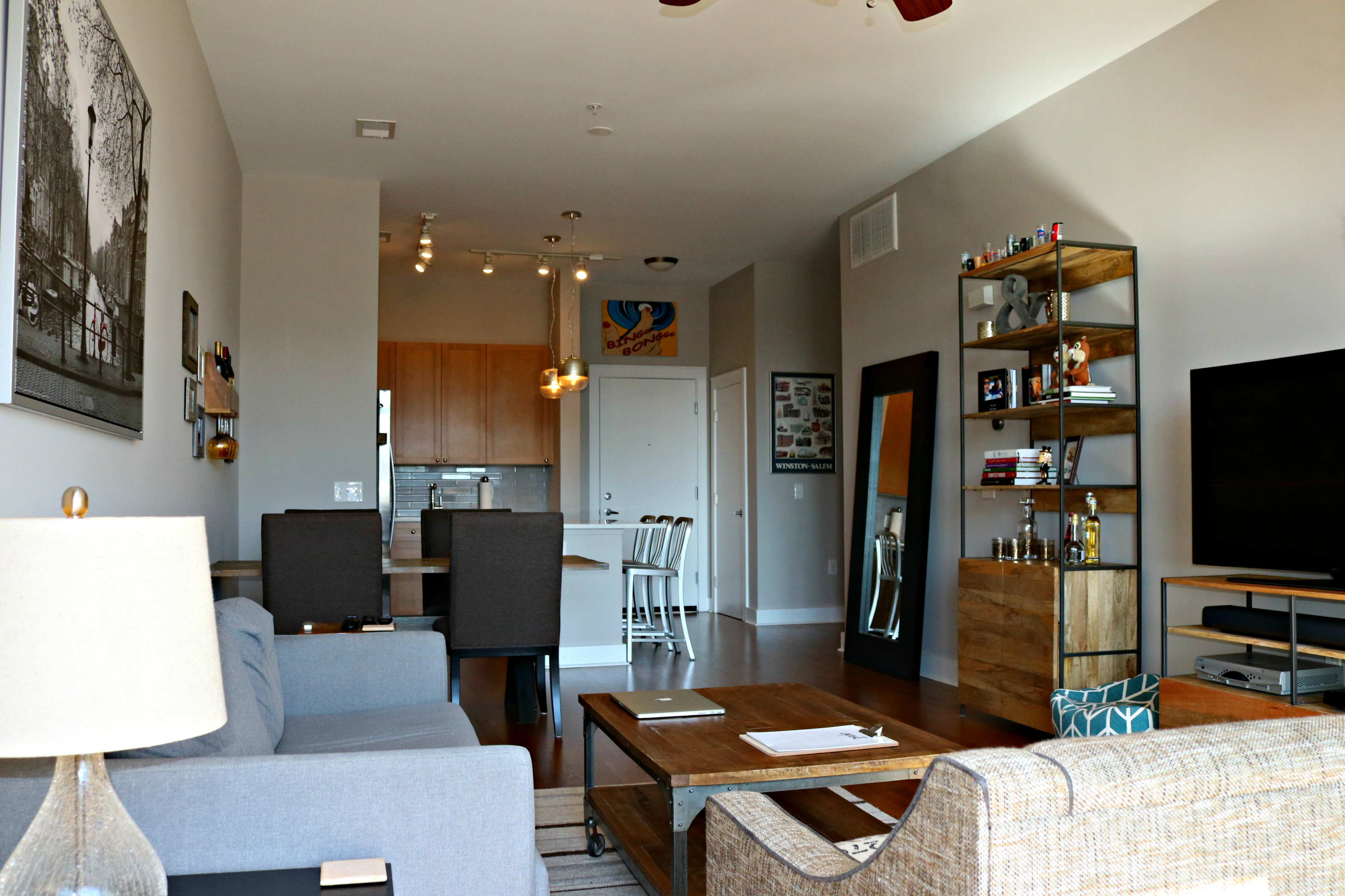 FABULOUS TOP STORY LOFT BRAND NEW TO THE MARKET!!!