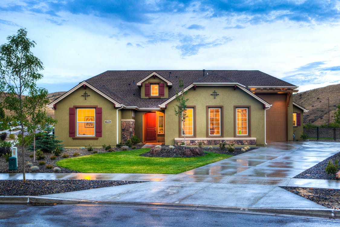 Before You Sell: 8 Curb Appeal Improvements You Need To Fetch Top Dollar