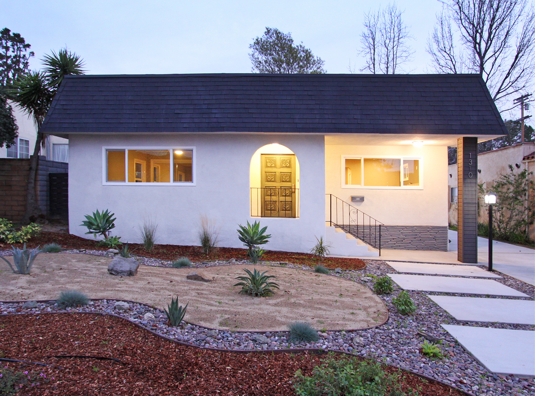 1310 Eagle Vista Dr, Eagle Rock 