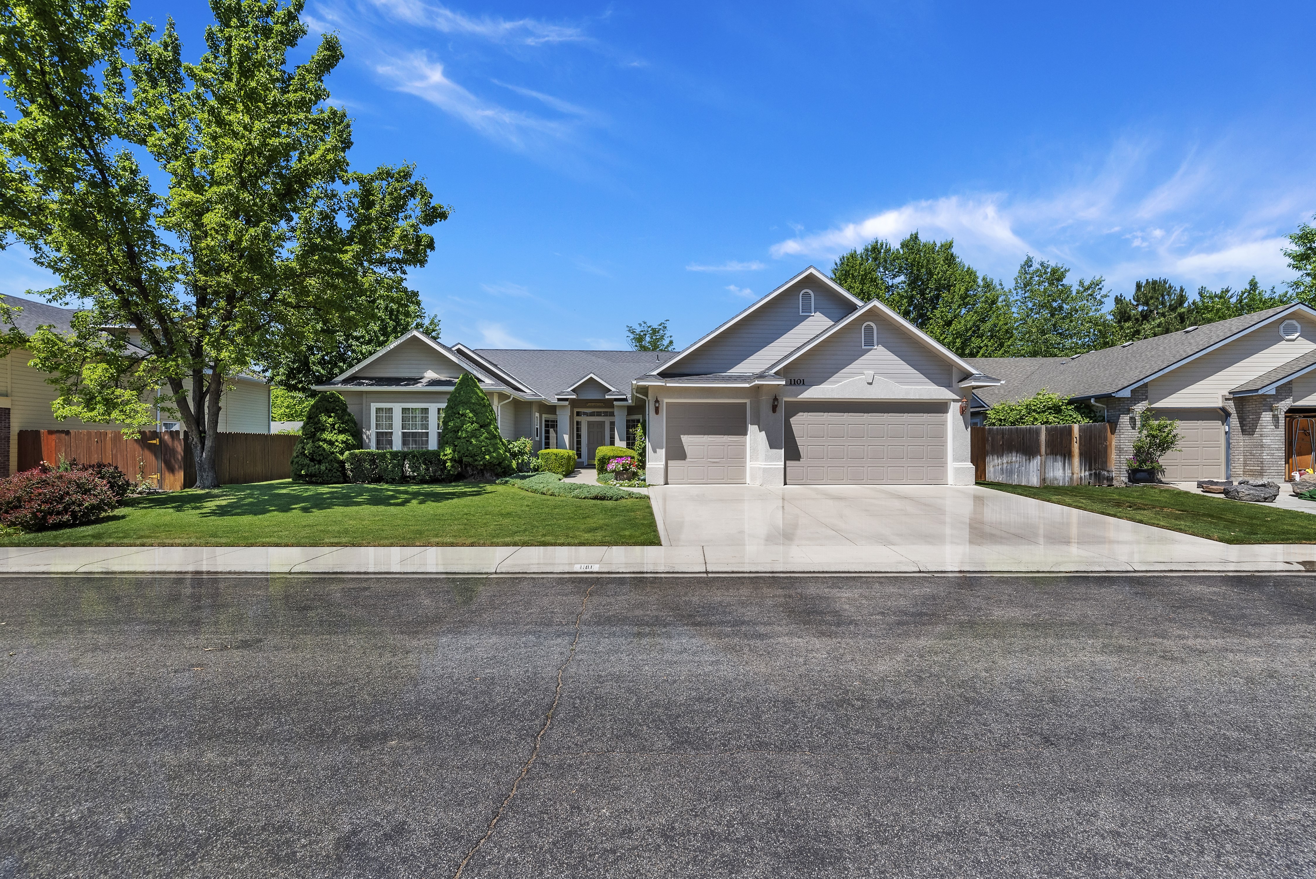 Great Eagle Idaho Home for Sale in Desirable Community! Now Sold