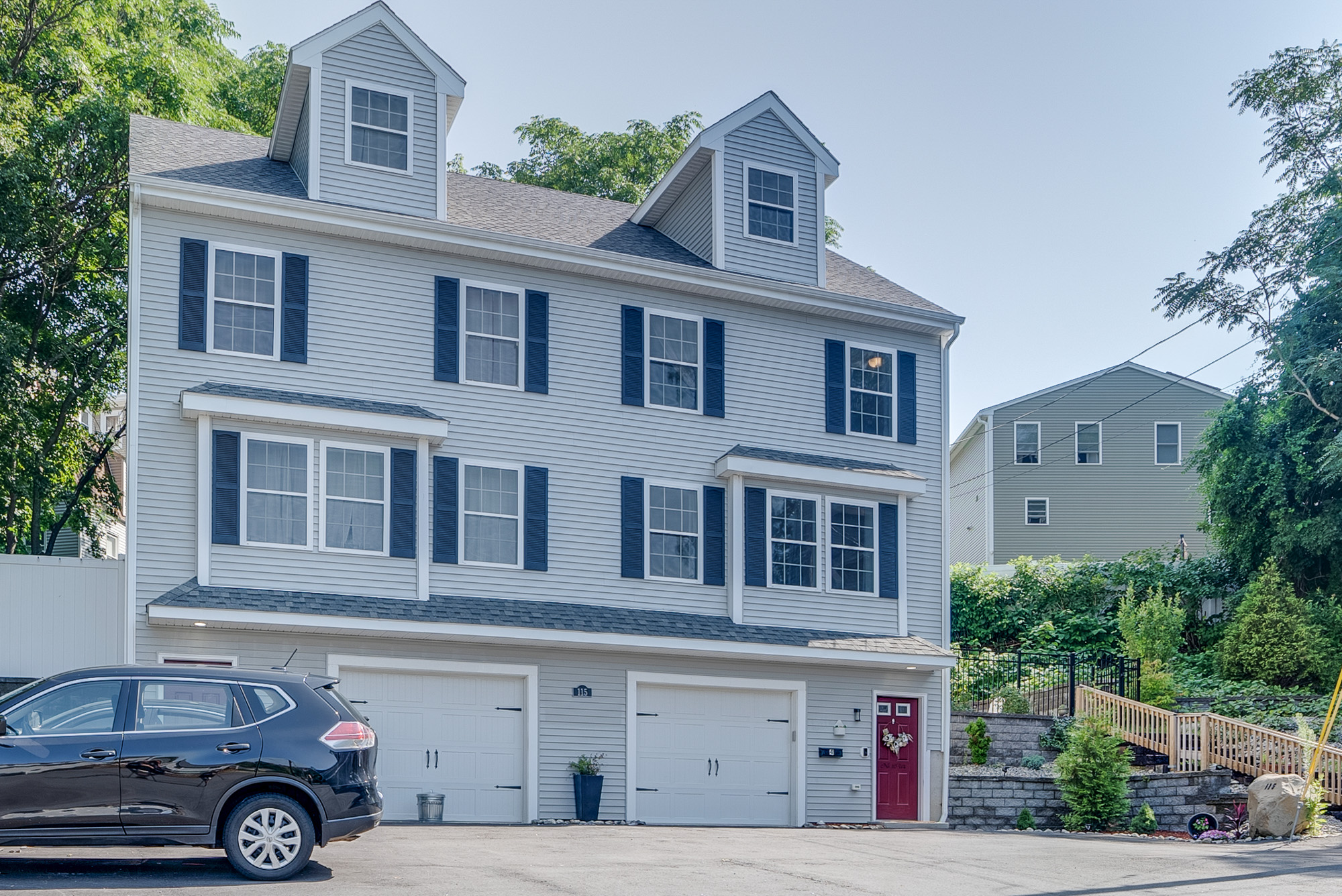 New to the Market in Lawrence, MA, 2008, 3 Bed/2.5 Baths Condo!