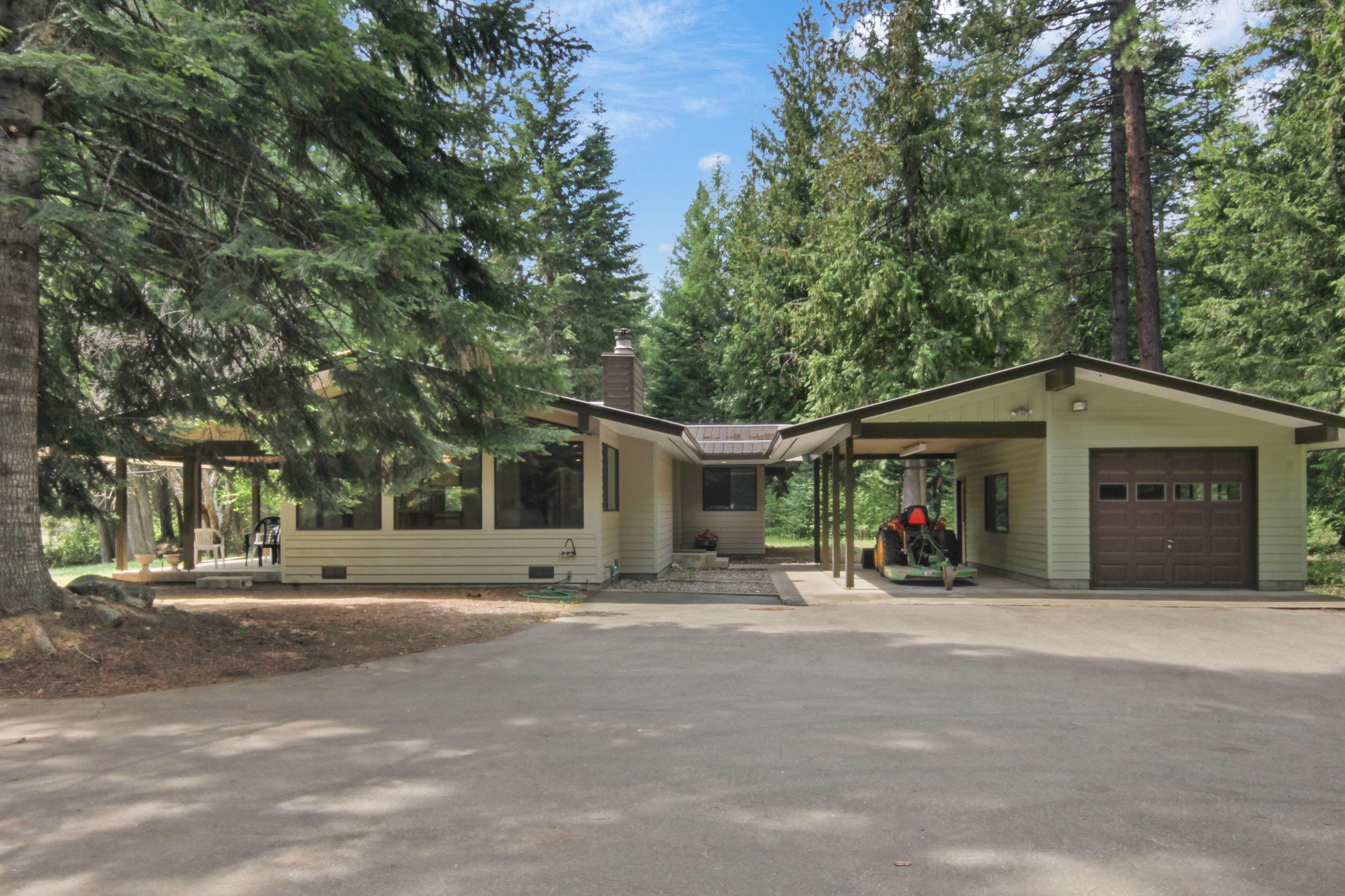 150 Denali Road Sagle Idaho 83860