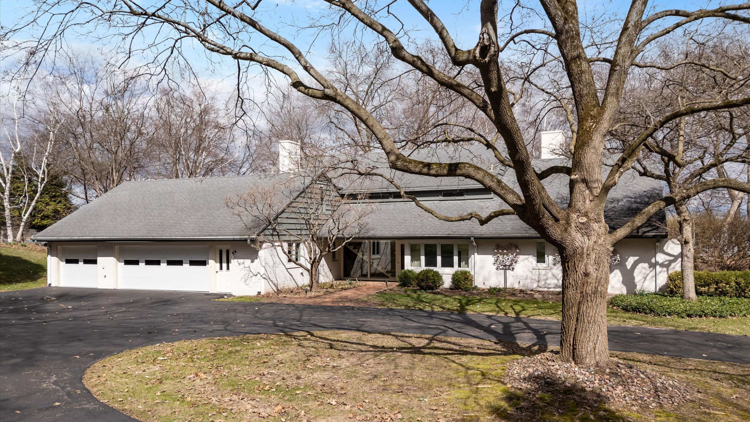 Just Listed: Lakefront Estate on Beaver Lake!