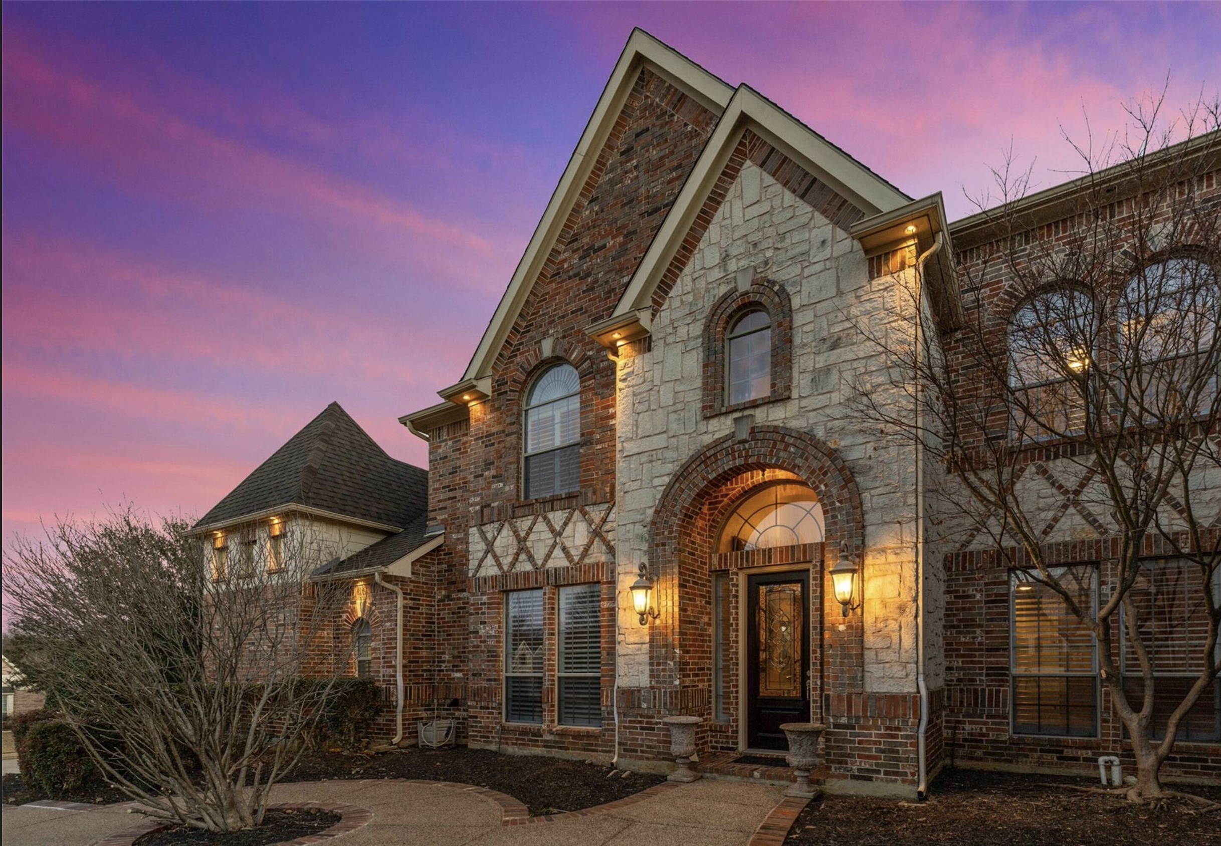 “The Pam Heinrich Home Team are hands down – the best real estate team in the Dallas Plano area !!