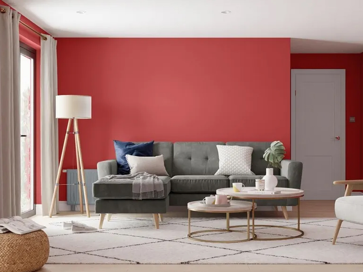 Ultra‑minimal sparse room