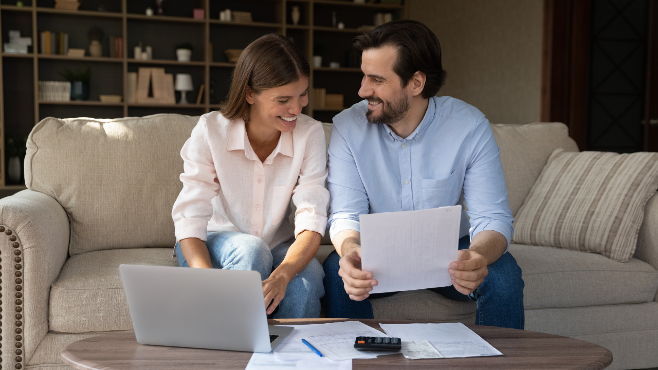 How Do Realtors Handle Multiple Offers? Here’s What You Need to Know
