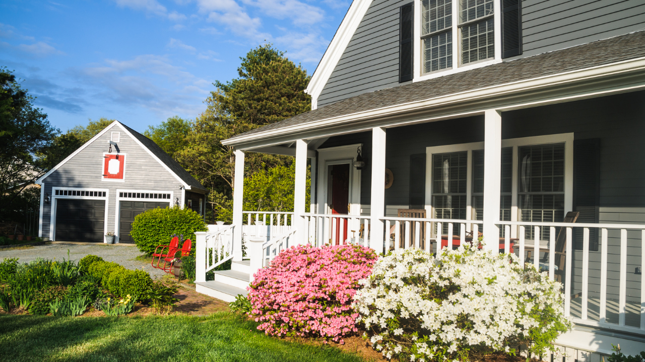 Should You Wait for Spring to Sell? Maybe Not.