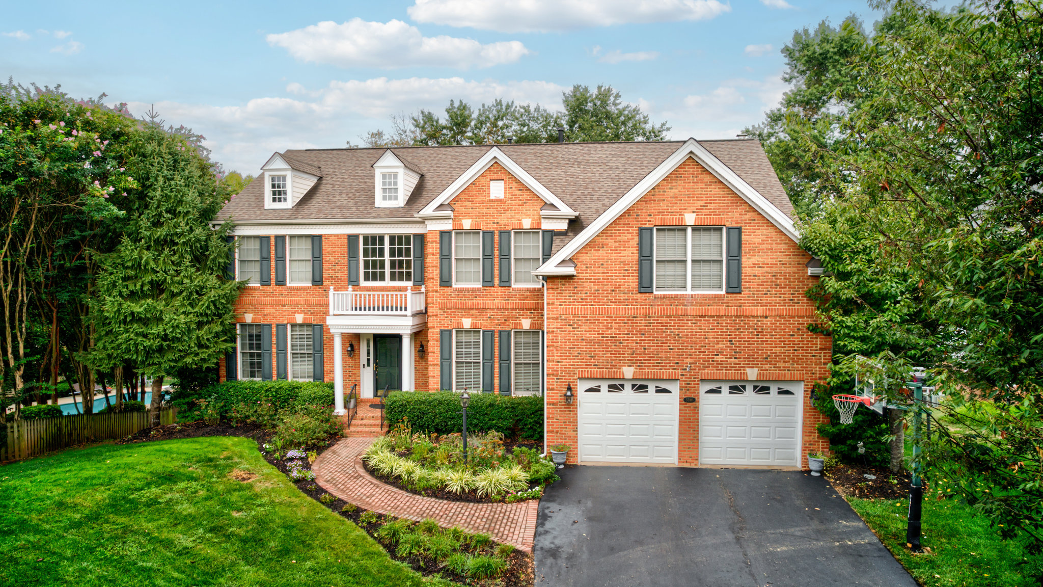 5590 Tucson Ct. Haymarket VA ~ $1,150,000