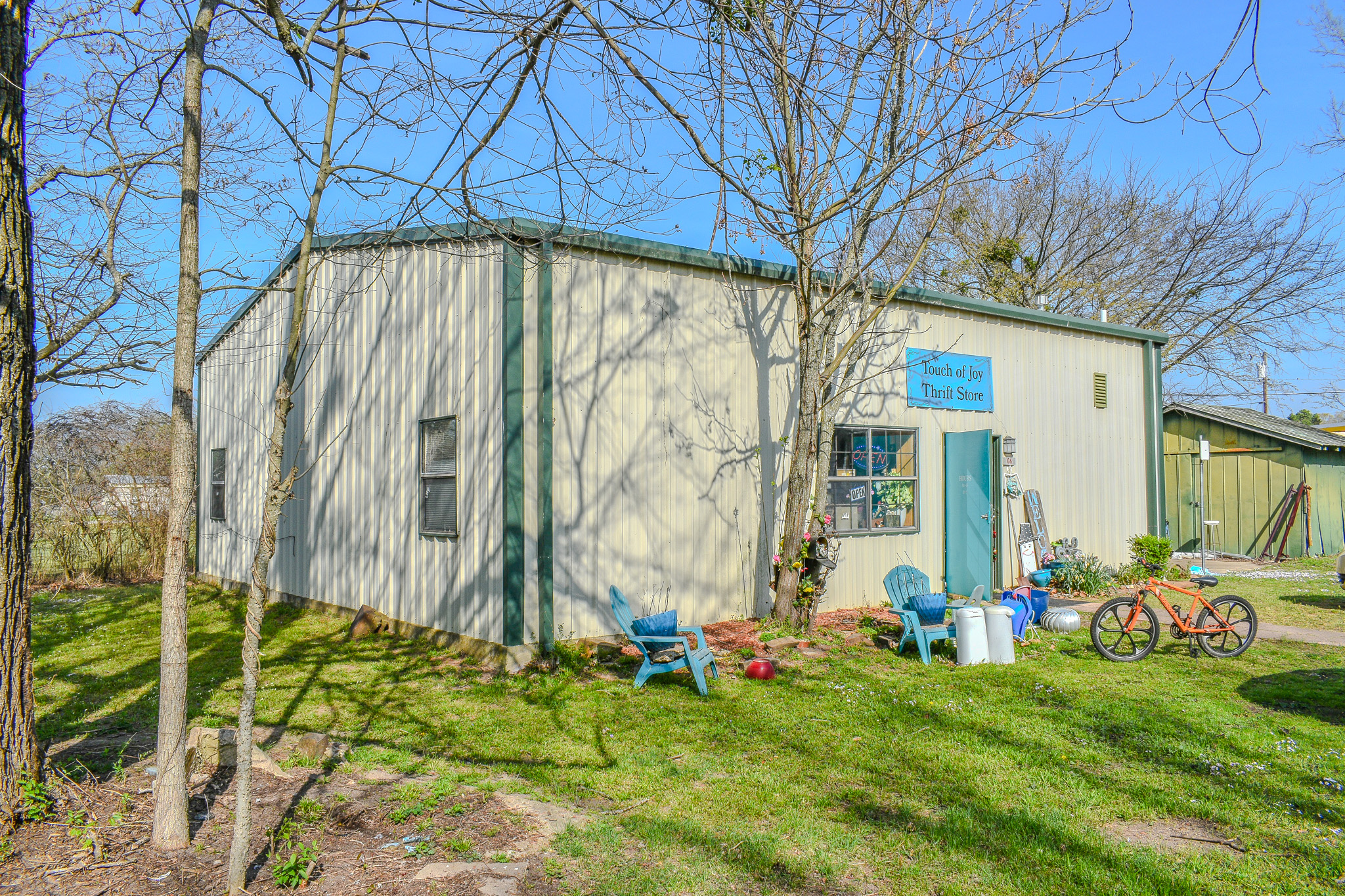 108 SW I ST, ANTLERS - $150,000