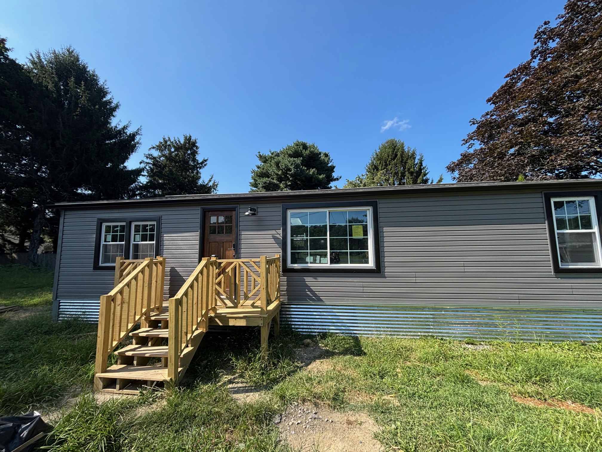 724 S 18th Street - Hempfield School District– 3 Bed, 2 Bath – $2,170/mo + Utilities