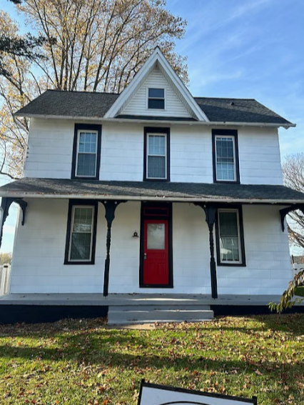 38 Main Street, Marietta