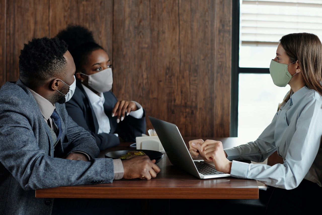 Real Estate Professionals Are Experts at Keeping You Safe When You Sell